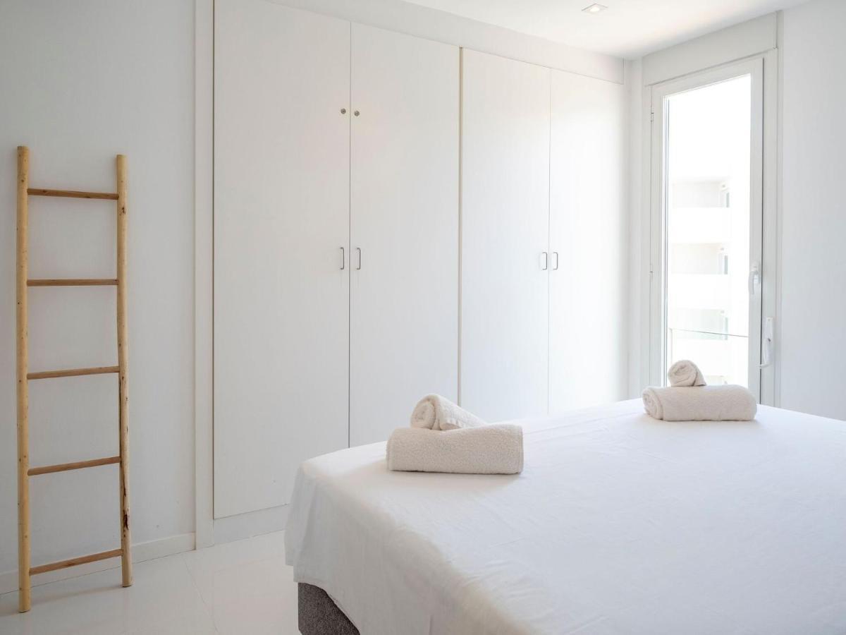 Apartment Belvilla By Oyo Beachfront Playa d'en Bossa